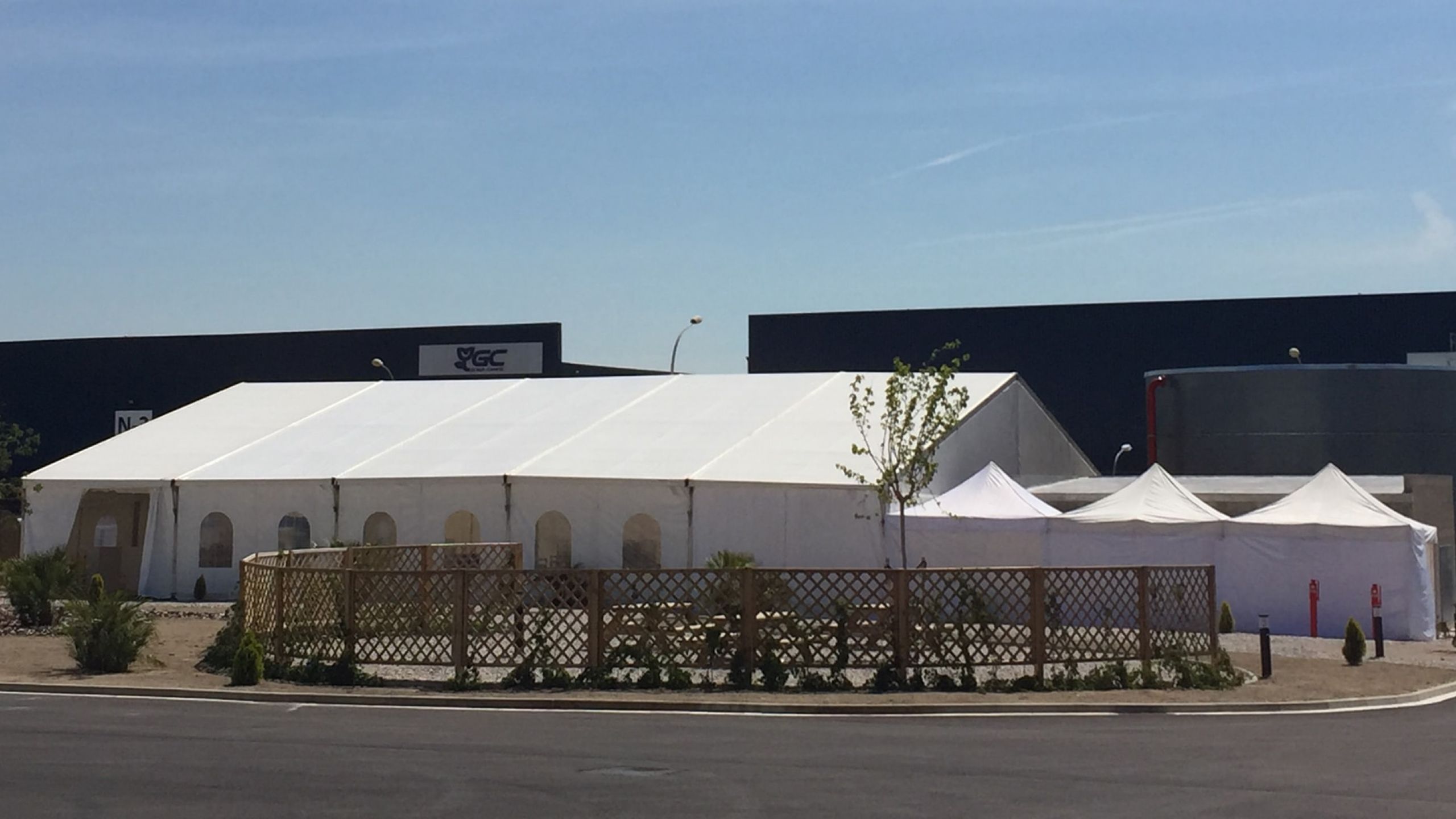 alquilar carpa pabellon 2 aguas